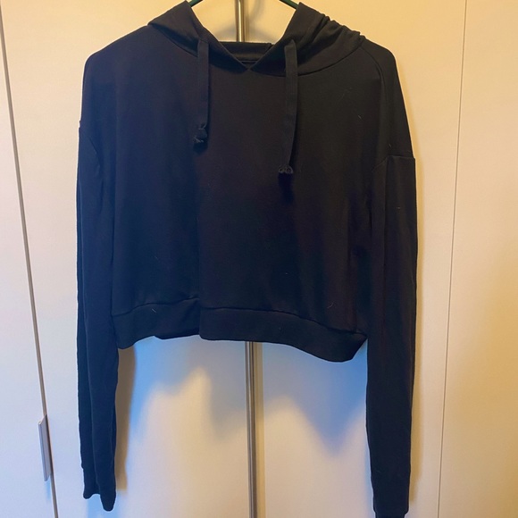 Cropped Hoody - Picture 1 of 3